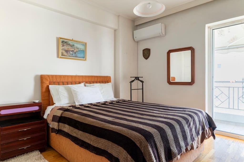 Katerina'S Apartment เอเธนส์ ภายนอก รูปภาพ